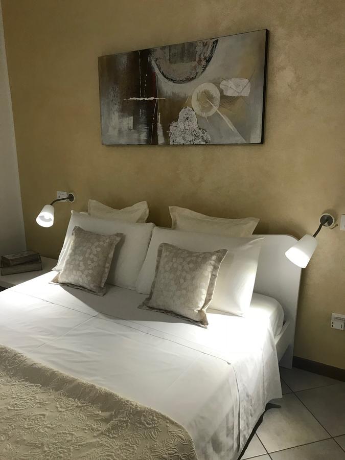 Suite House Mantova Bagian luar foto