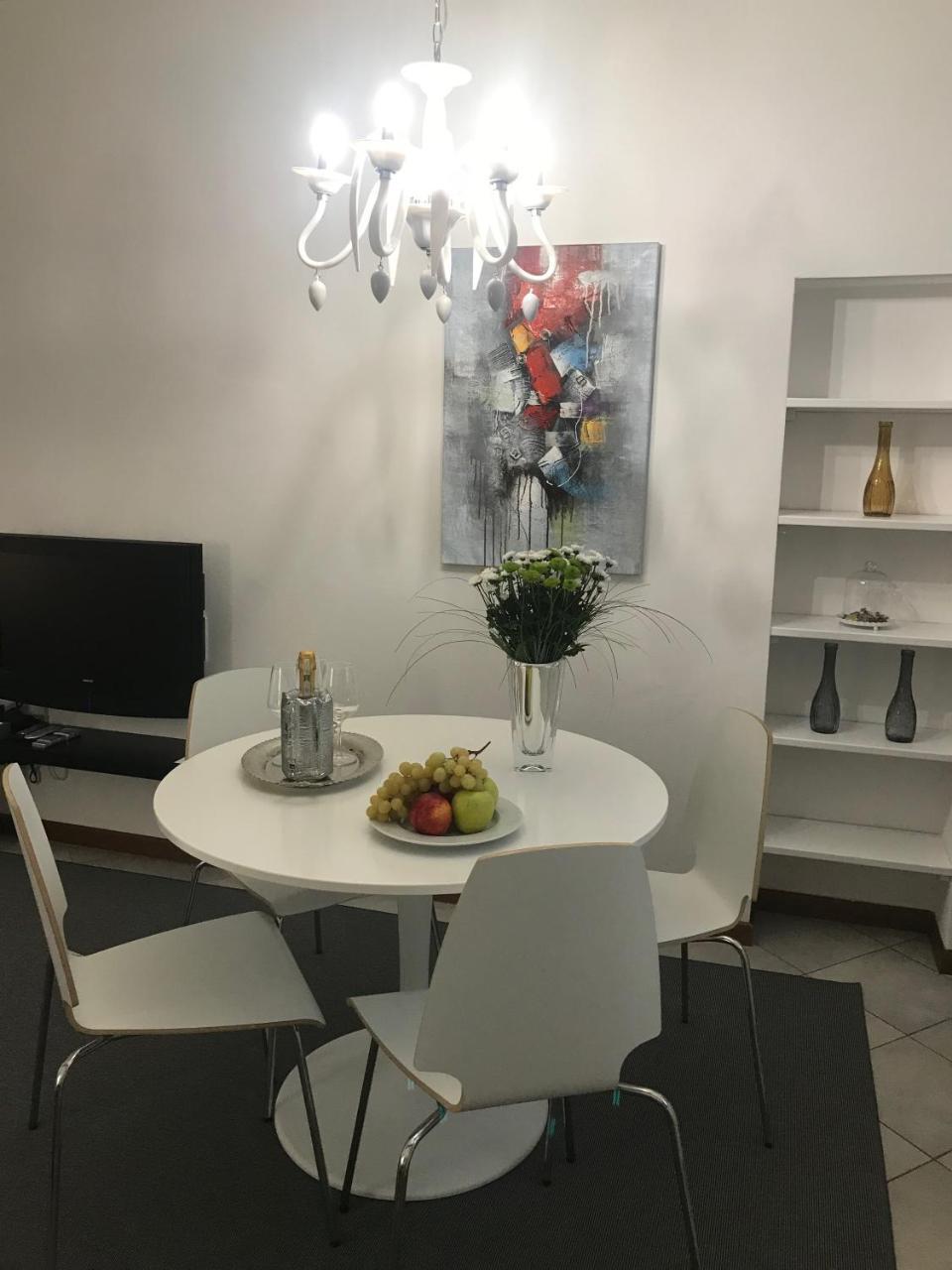 Suite House Mantova Bagian luar foto